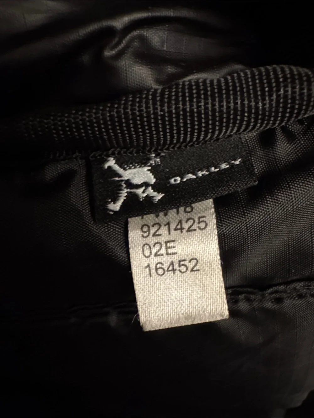 Black Oakley Street Organizing 22L Everyday Backpack 🎒